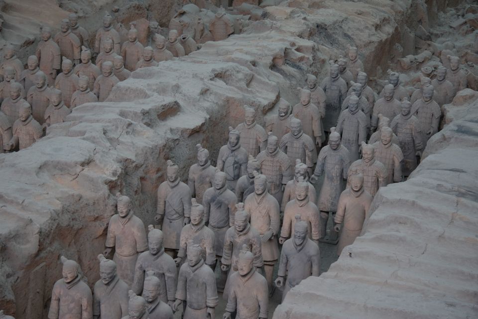 Xi'an: Full-Day Private Terracotta Warriors & City Wall - Just The Basics