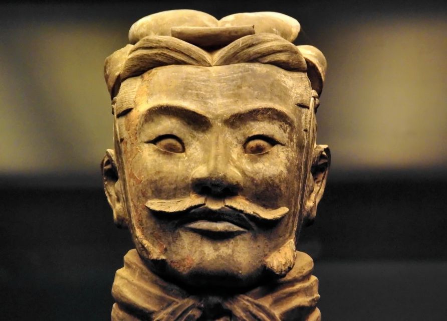 Xi'an: Guided Day Tour to Huaqing Palace & Terracotta Army - Just The Basics