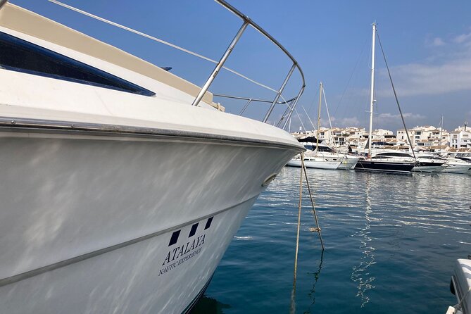 Yacht Ride in Puerto Banús - Yacht Ride Costs and Booking
