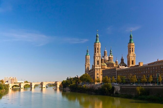 Zaragoza Private Walking Tour With Official Tour Guide - Key Points