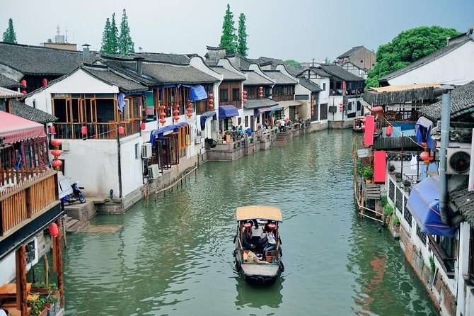 Zhujiajiao Water Town Tour Including Huangpu River Night Cruise - Key Points
