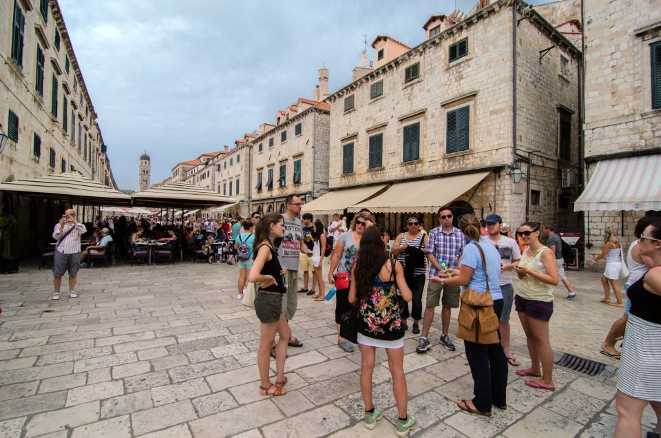 1.5-Hour Walking Tour of Dubrovnik's Old Town - Key Points