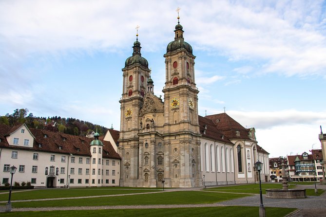 1 Hour Express Walk of St. Gallen With a Local - Key Points