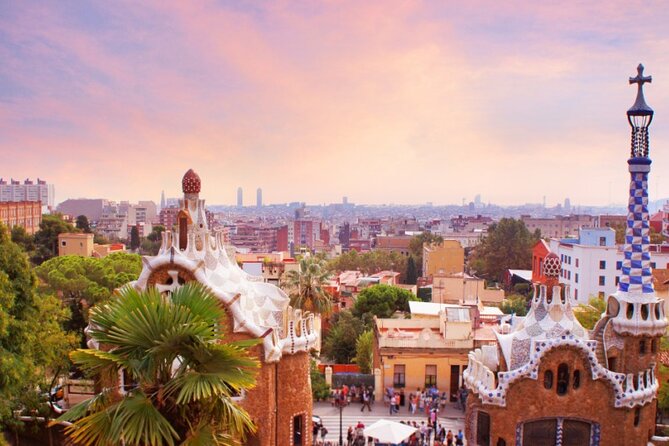 1-Hour Park Guell Gaudis Wonder Guided Tour Max 6 People Group - Key Points