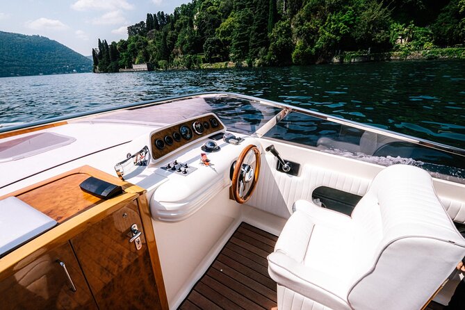 1 Hour Private Cruise on Lake Como by Motorboat - Key Points