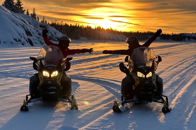 1 Hour Private Snowmobile Adventure in Yellowknife - Key Points