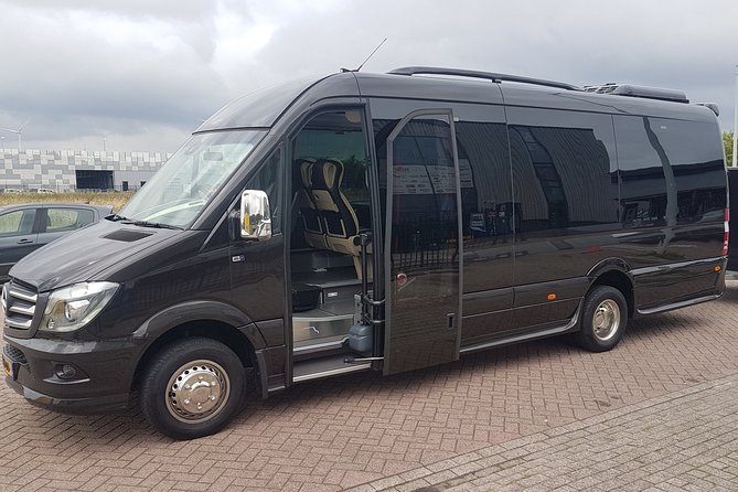 1-15 Persons Taxi or Bus Transfer Amsterdam Airport to Groningen