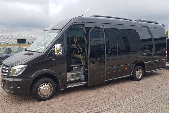 1 1 15 persons taxi or bus transfer amsterdam airport to groningen 1-15 Persons Taxi or Bus Transfer Amsterdam Airport to Groningen