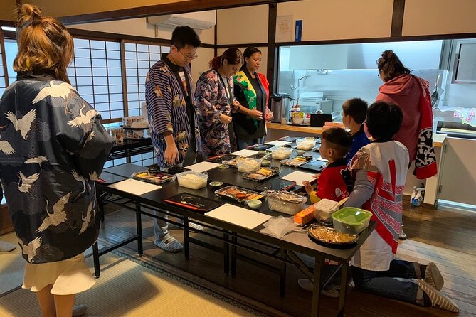 1-Hour Sushi Workshop With Local Instructor in Kyoto Japan