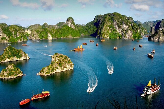 1 15 day tour to explore vietnam 15-Day Tour to Explore Vietnam