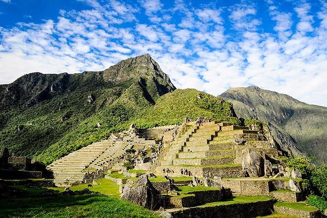 2-Day Inca Trail Express Trek to Machu Picchu From Cusco