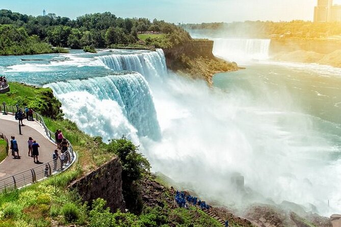 2-Day Niagara Falls USA Tour From New York City