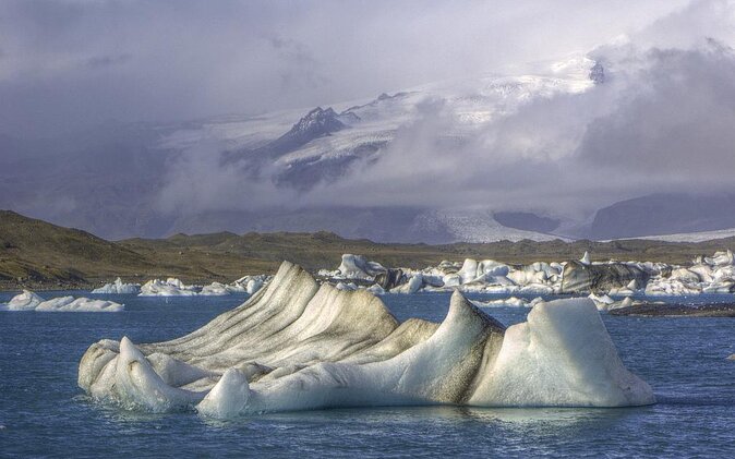 2-Day South Coast Waterfalls, Jokulsarlon Glacier Lagoon and Hike From Reykjavik