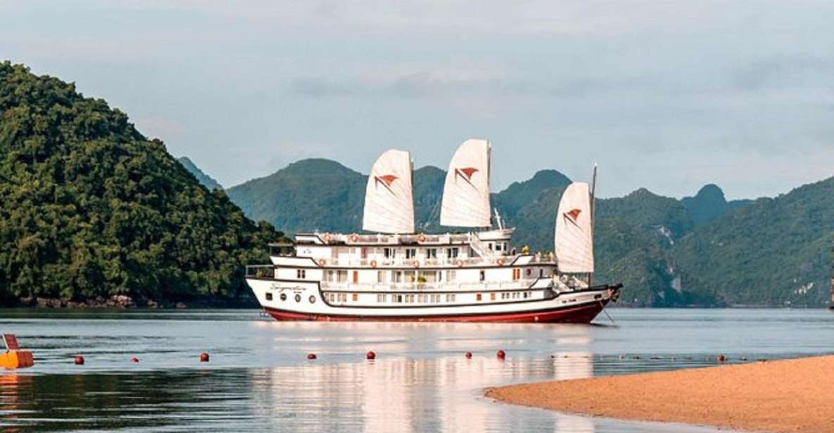 1 2 days 1 night bai tu long bay cruise 2 Days-1 Night Bai Tu Long Bay Cruise