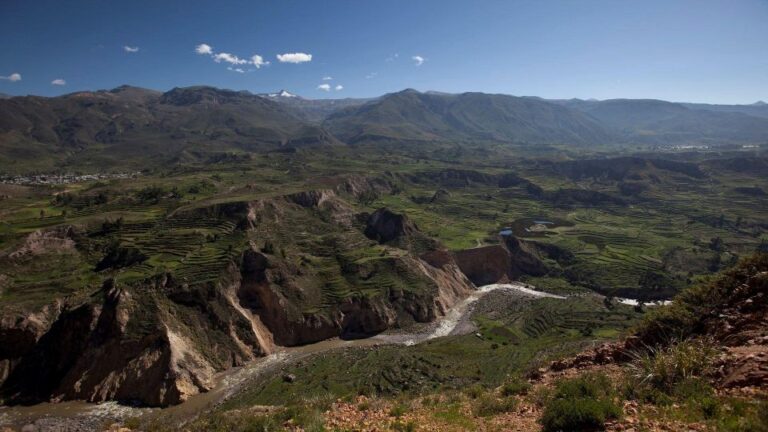 2 Days Trekking to the Colca Valley and the Condor’s Cross