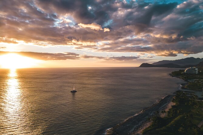 2-Hour Oahu Sunset Catamaran Sail