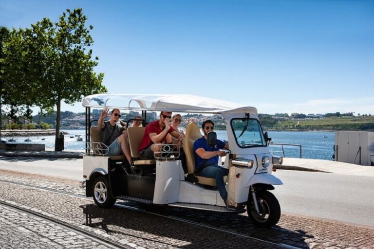 2 Hour Private Tuktuk Tour in Porto to Monastery and Cellars