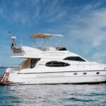 1 2 hours dubai marina 50ft private luxury yacht sightseeing tour 2 Hours Dubai Marina 50ft Private Luxury Yacht Sightseeing Tour