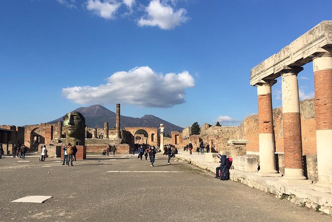 2 Hours Walking Tour in Pompeii With an Archaeologist