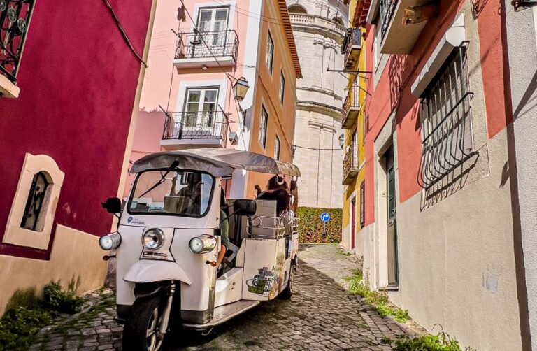 2h Old Lisbon Tuk Tuk Tour