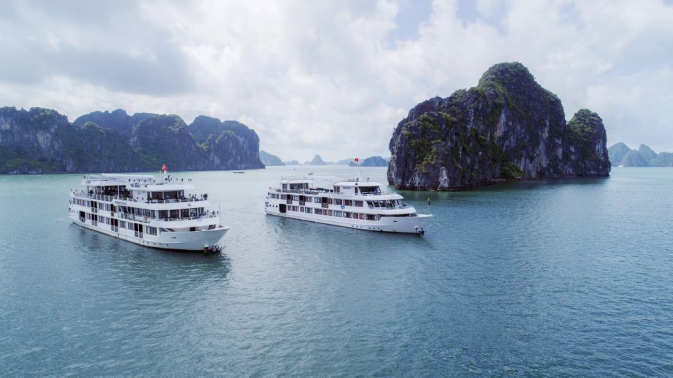 1 3 day 5 star cruise halong bay private balcony cabin 3-Day 5-Star Cruise Halong Bay & Private Balcony Cabin