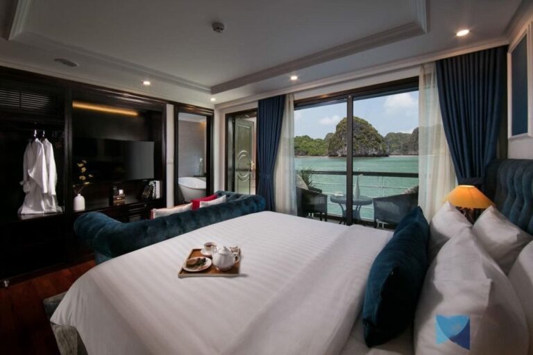 3-Day Ha Long – Lan Ha Bay 5-Star Cruise & Private Balcony