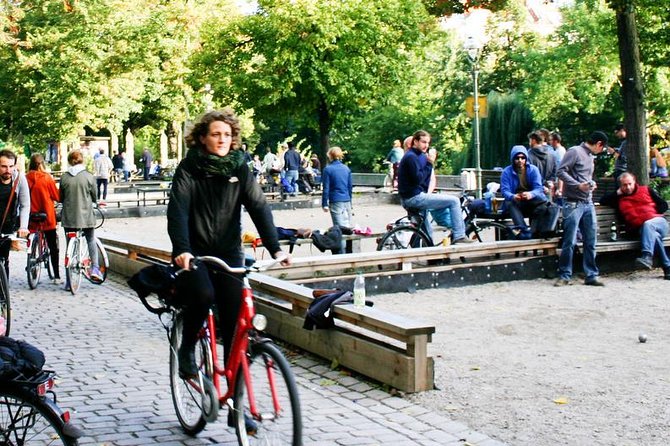 3-Hour Private Berlin Bike Tour: Vibes of Berlin