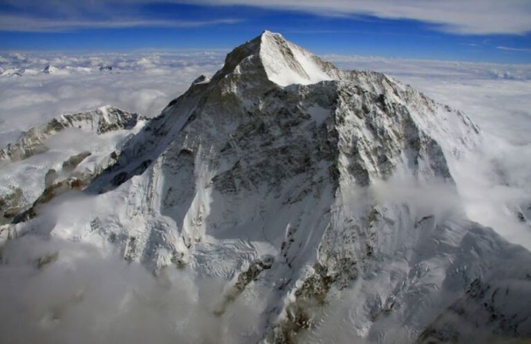 45-Minute Mount Everest Flight Tour From Kathmandu