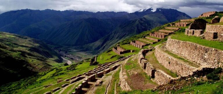 4Day – Cusco-Sacred ValleyMaras-MorayMachu PicchuHotel 4
