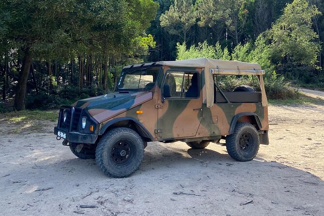 4×4 Tours in Portuguese Classic Jeeps (Umm) Around Sintra