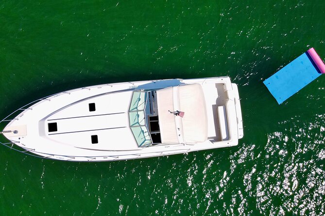 50 Yacht Rental in Miami Beach With Captain and Champagne