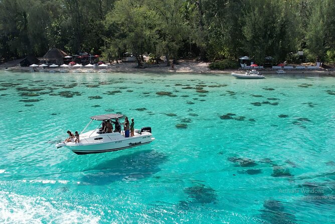 6 Hour Private Boat Activity With Snorkeling & Lunch