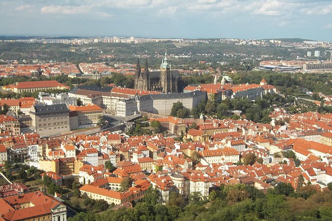 6 Hours Private Prague for Lovers Tour by Car