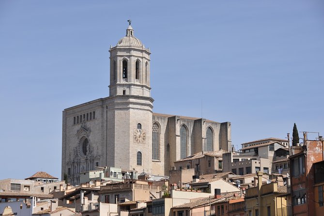 6 Hours Private Tour of Girona: GAME of THRONES From Barcelona With Pick up - Traveler Assistance