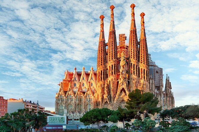 7-Day Private Tour of Paris and Barcelona