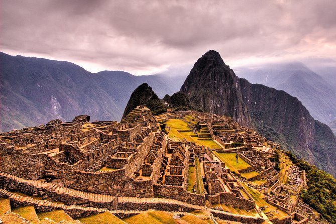 7-Day Tour From Cusco With Machu Picchu and Rainbow Mountain