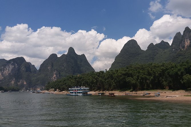 8-Day Private Tour From Nanning to Guilin