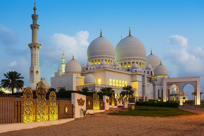 Abu Dhabi City Tour And Visit of Sheikh Zayed Mosque Full Day, Private