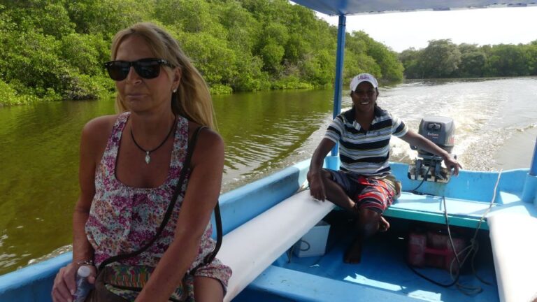 Acaculpo: Mezcal Tasting and 3 Palos Lagoon Tour With Lunch