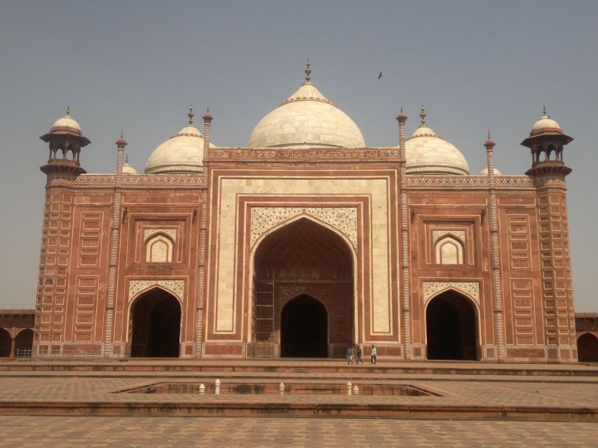 1 agra experience taj mahal with private guide Agra: Experience Taj Mahal With Private Guide