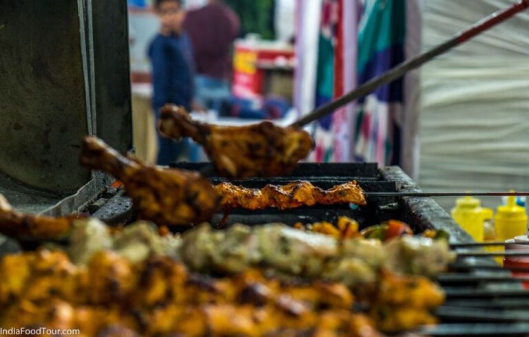 Agra: Street Food Walking Tour With Tastings