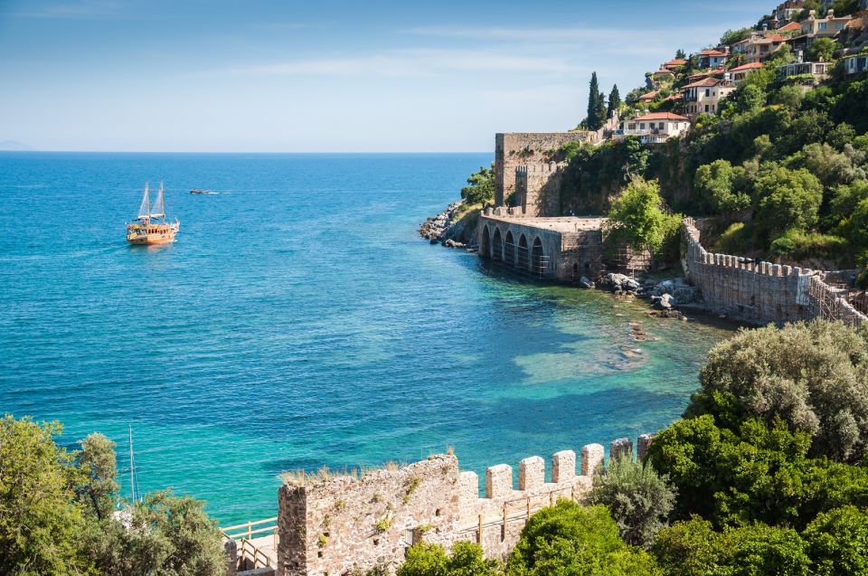 Alanya: Boat Trip With Lunch, Drinks, and Swim Stops - Inclusions