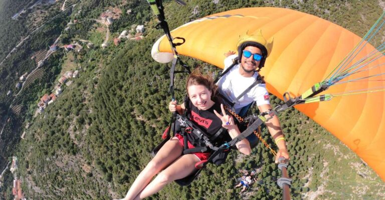 Alanya: Tandem Paragliding Over a Castle and the Sea