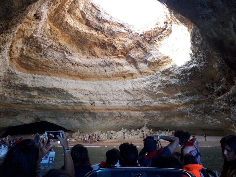 Algarve: Boat Trip to the Caves of Benagil