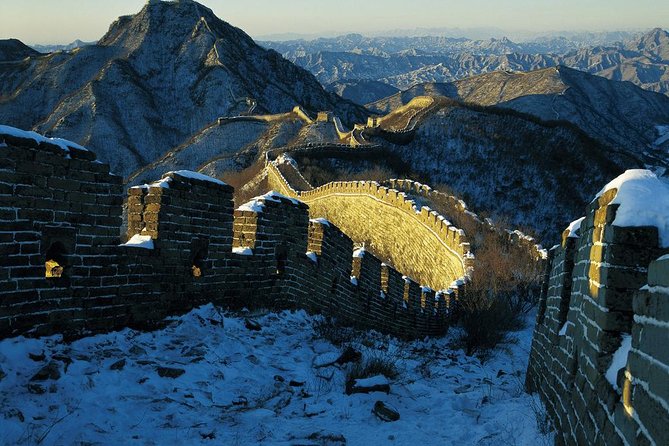 All-Inclusive Private Hiking Trip to Unrestored Great Wall Jiankou to Mutianyu