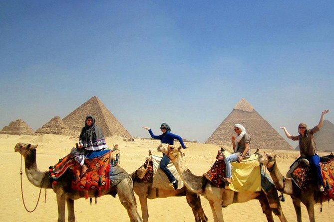 All Inclusive Private Tour Giza Pyramids, Sphinx, Lunch & Camel