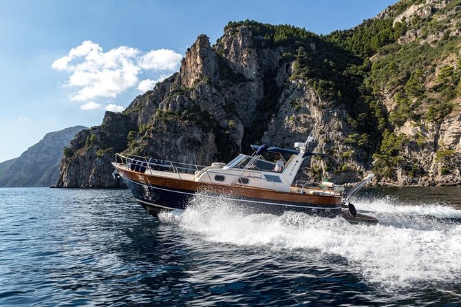 Amalfi Coast Private Boat Tour From Sorrento – Apreamare 10