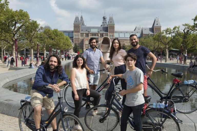 Amsterdam: 2.5-Hour Bike Tour