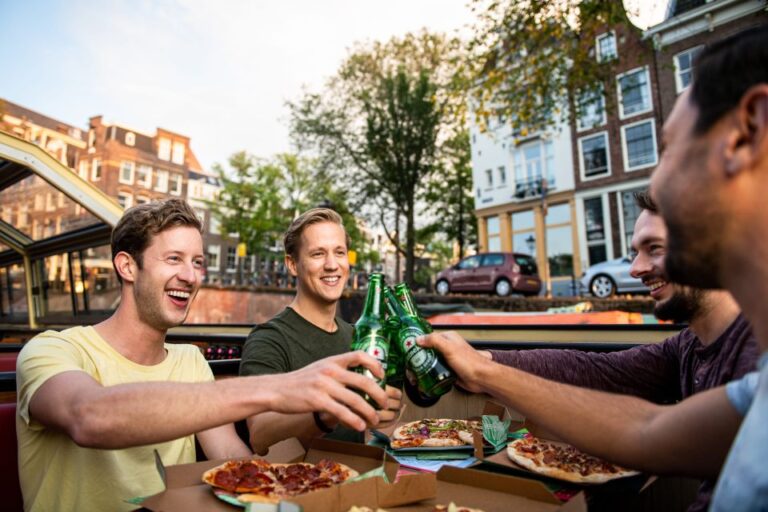 Amsterdam: Evening Canal Cruise With Pizza and Drinks