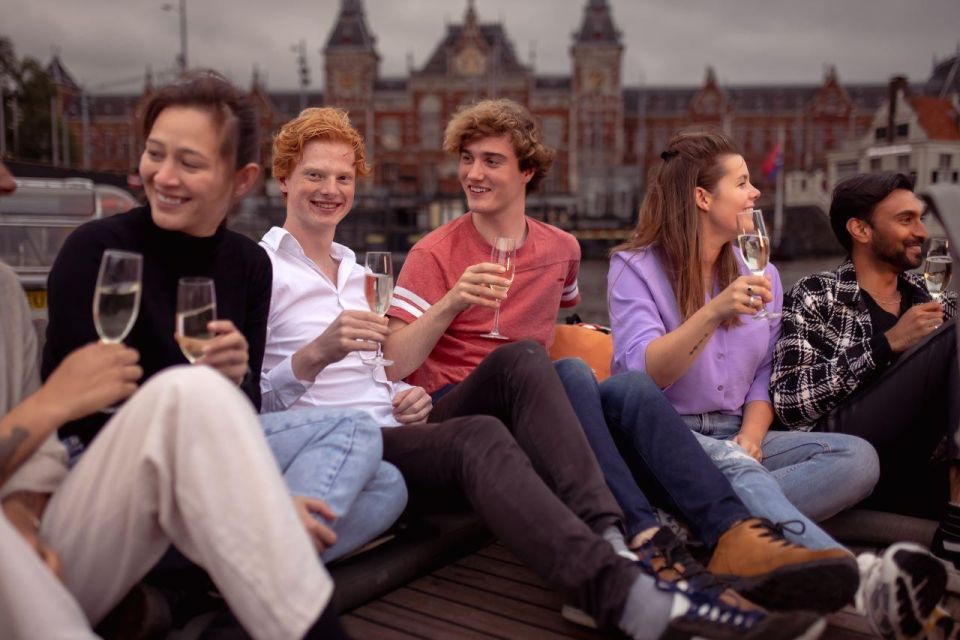 1 amsterdam luxury boat canal cruise with unlimited drinks Amsterdam: Luxury Boat Canal Cruise With Unlimited Drinks